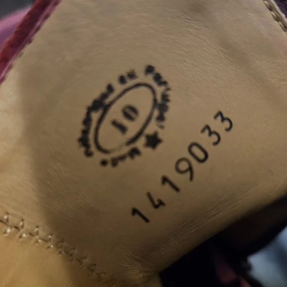 John Fluevog Red Suede Fold-Over Ankle Booties with Pink Sole Accents - Picture 3 of 4